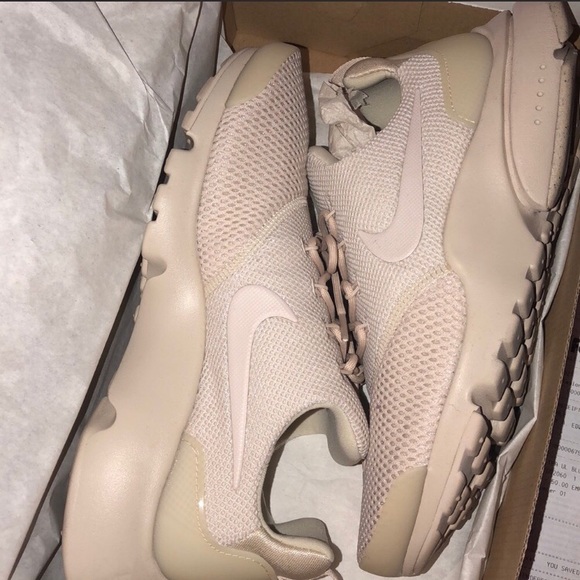 Nike Shoes - Nike presto 7